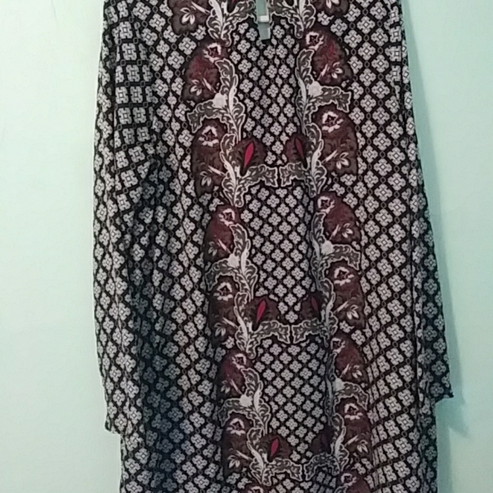 Dress - Picture 5 of 5